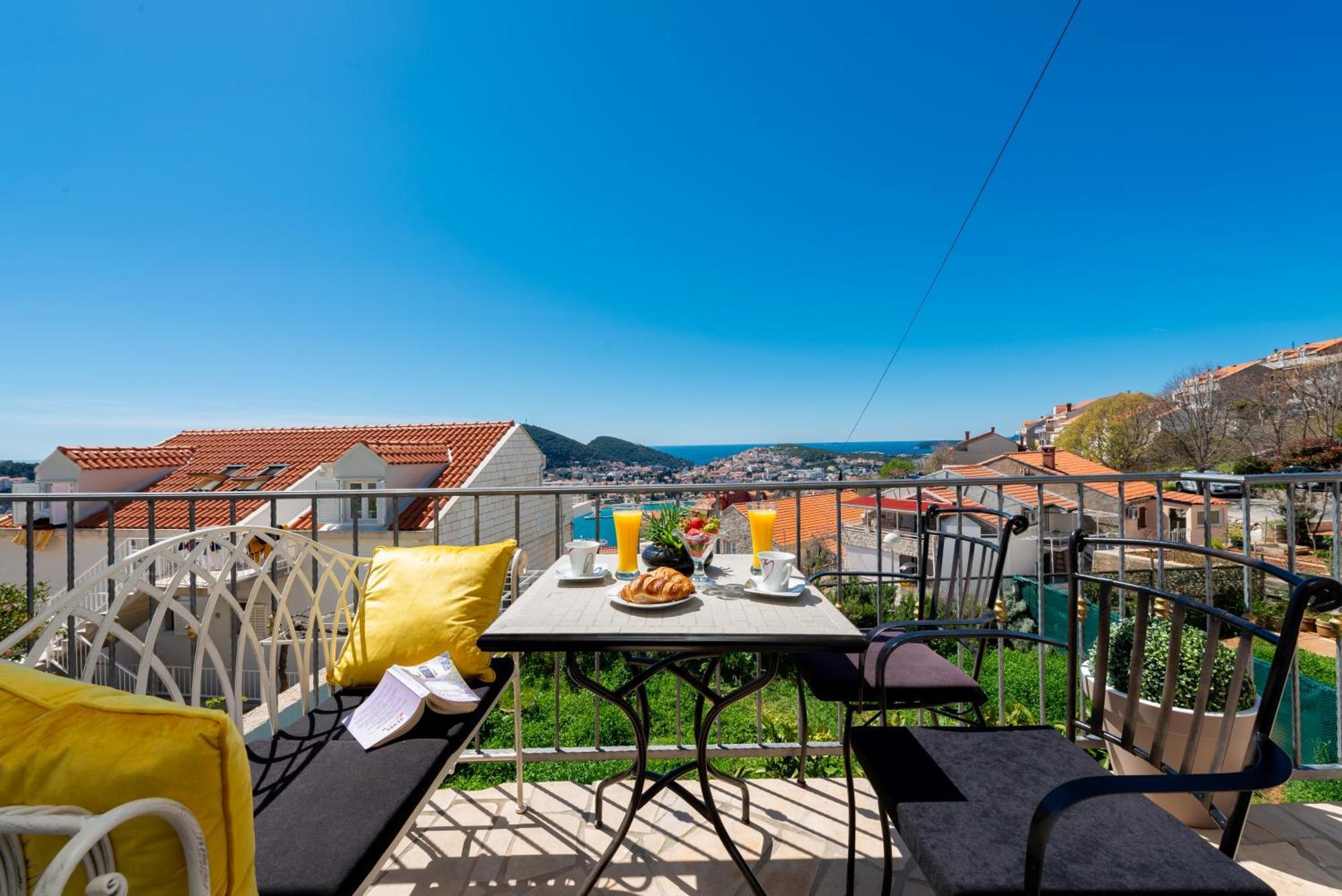 Apartments Nia Deluxe & Elegance Дубровник Екстериор снимка