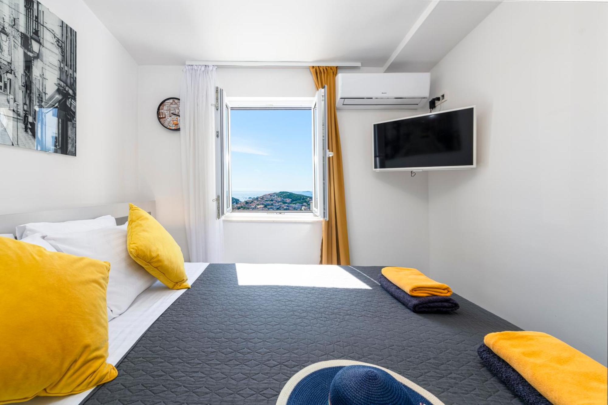 Apartments Nia Deluxe & Elegance Дубровник Екстериор снимка