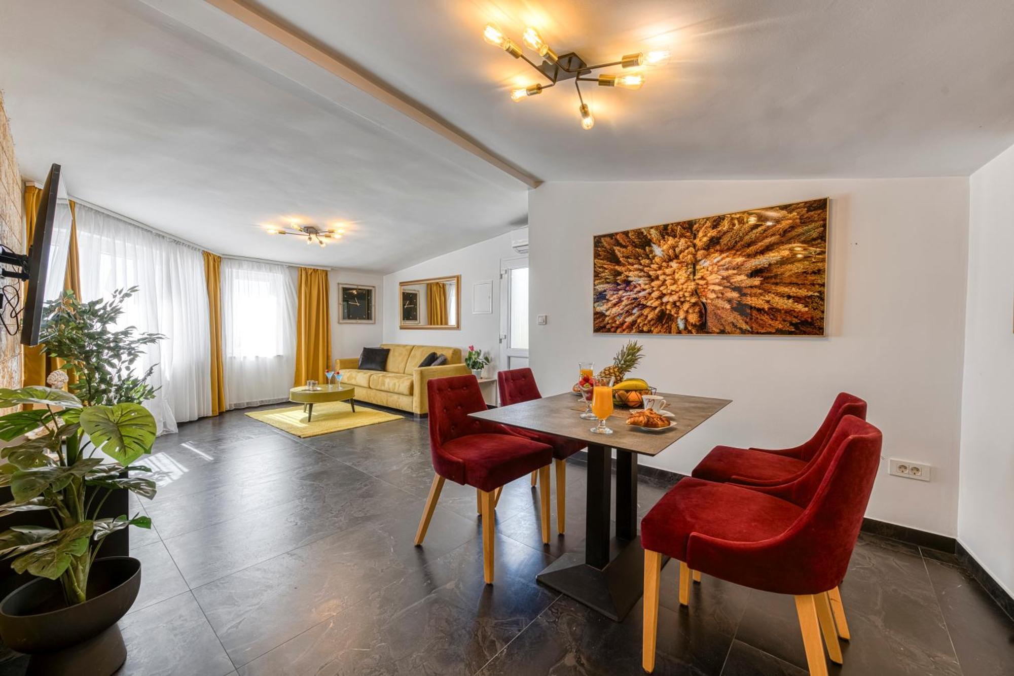 Apartments Nia Deluxe & Elegance Дубровник Екстериор снимка