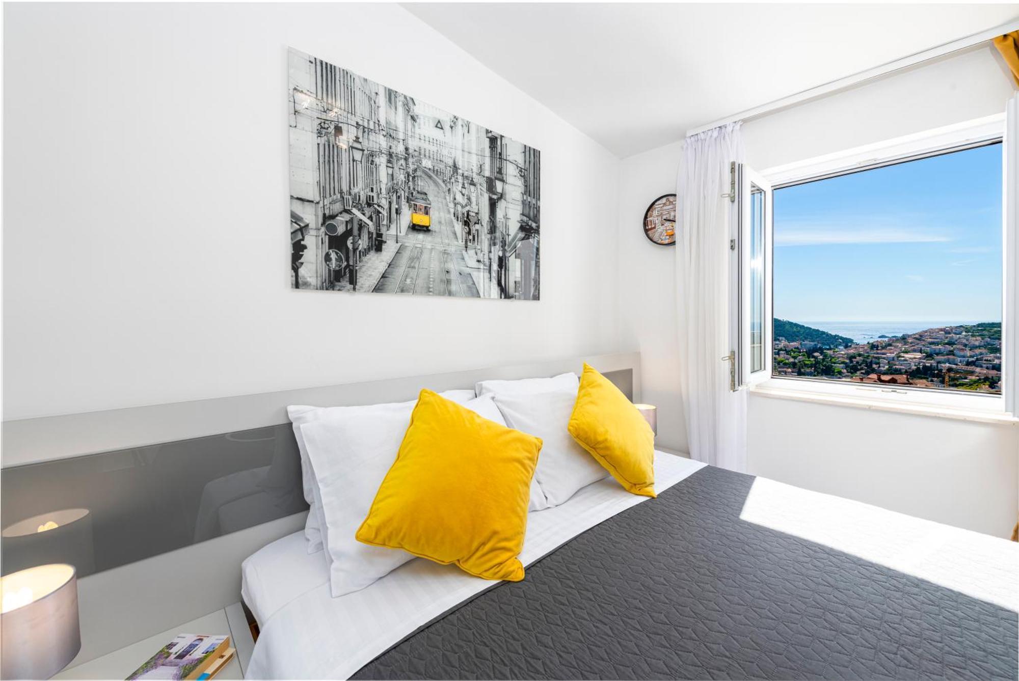 Apartments Nia Deluxe & Elegance Дубровник Екстериор снимка